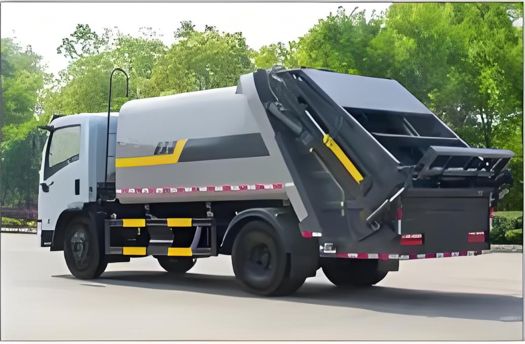 rear loader compactor suitable for garbage collection and transportation in urban areas and factory living areas