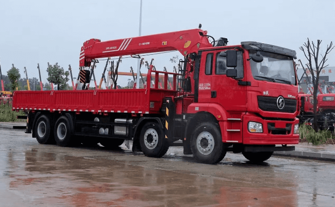 Straight boom truck 