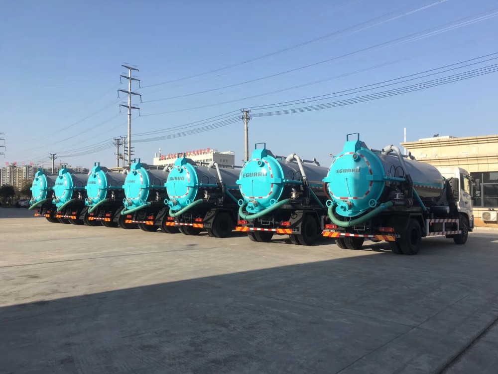 7 units vacuum tank truck for sewage suction delivering to Mongolia in Apri,2025
